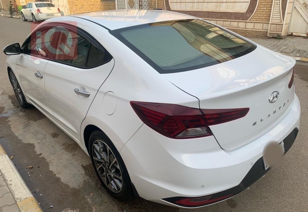 هيونداي النترا